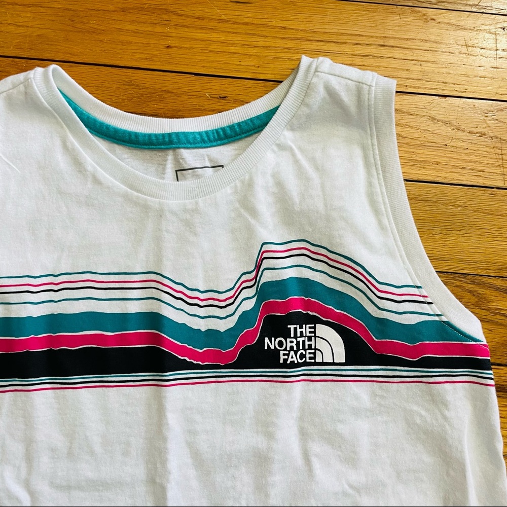 🎉5X HP🎉XL Girls (14/16) The North Face logo top - Never Worn! - Picture 11 of 11